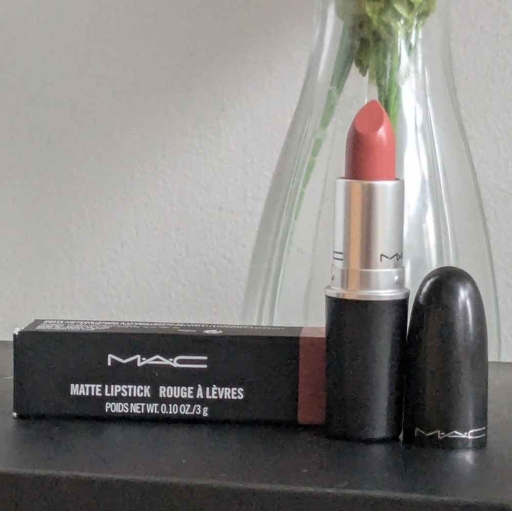 MAC Cosmetics Matte Lipstick - Warm Coral
